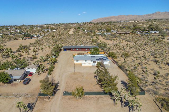 7607 Lucerne Vista Avenue, Yucca Valley, CA 92284