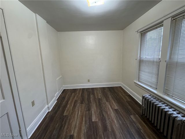 2468 11th Street, Cuyahoga Falls, OH 44221