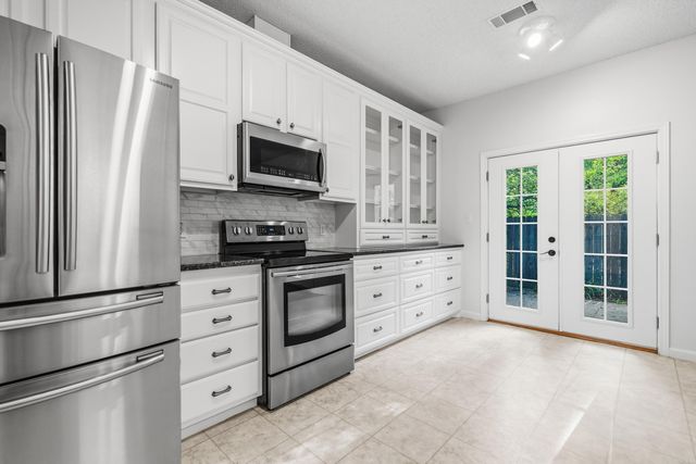 600 Pakis St Apt 19, Hot Springs, AR 71913