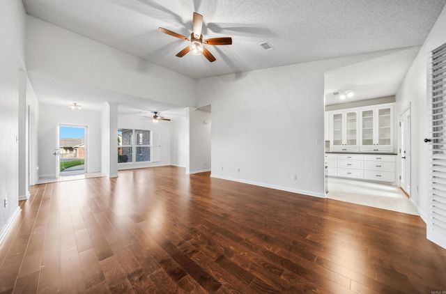 600 Pakis St Apt 19, Hot Springs, AR 71913
