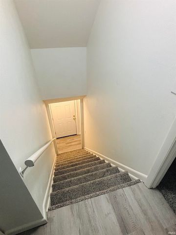 6537 Arnel Avenue, Fort Wayne, IN 46835