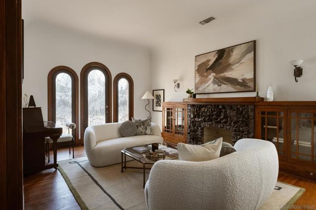 3124 Laurel St, San Diego, CA 92104
