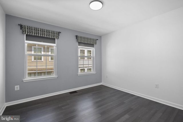 14760 MASON CREEK CIR, Woodbridge, VA 22191