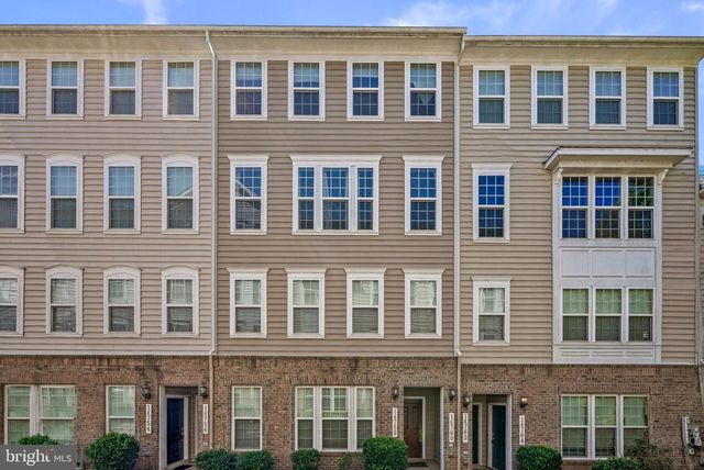 14760 MASON CREEK CIR, Woodbridge, VA 22191