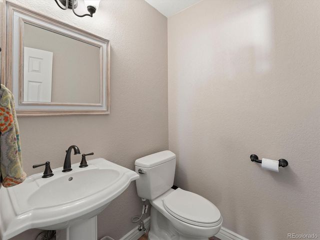 7109 S Poplar Lane, Centennial, CO 80112