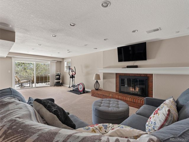 7109 S Poplar Lane, Centennial, CO 80112