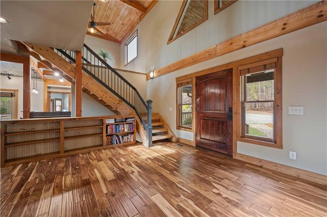 142 Holland Dam Drive, Maysville, GA 30558