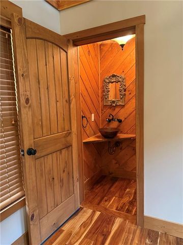 142 Holland Dam Drive, Maysville, GA 30558