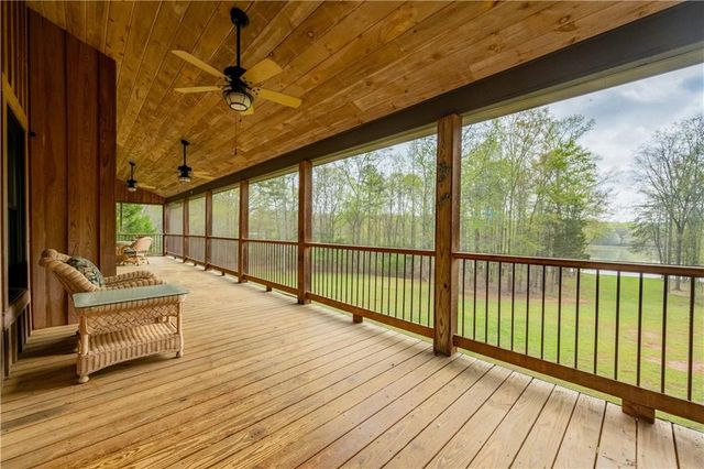 142 Holland Dam Drive, Maysville, GA 30558