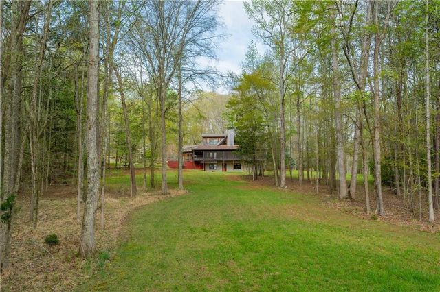 142 Holland Dam Drive, Maysville, GA 30558