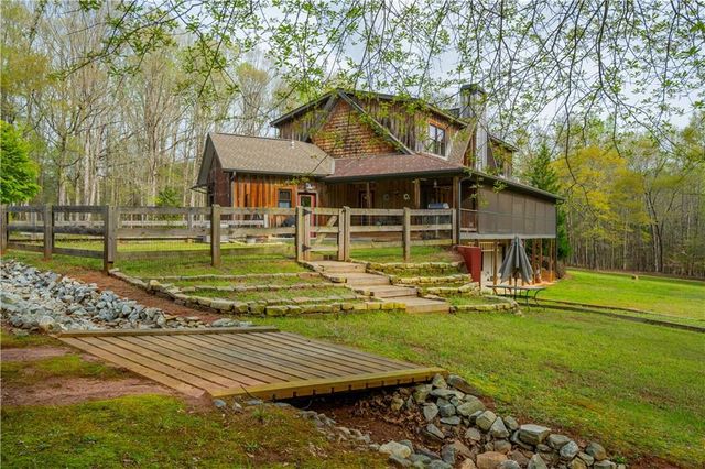 142 Holland Dam Drive, Maysville, GA 30558