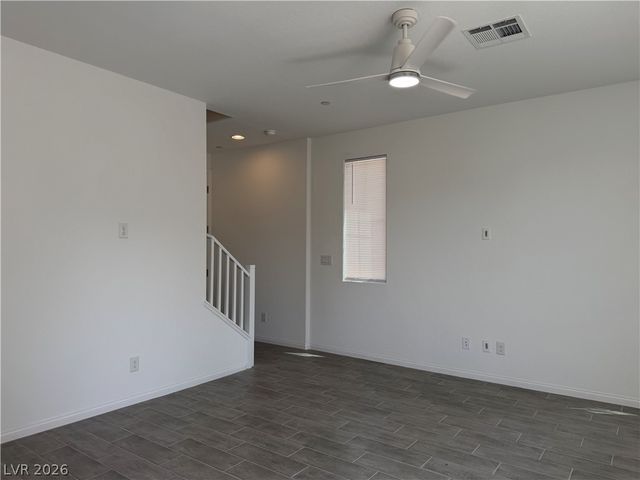 75 Corzine Cliffs Court, Las Vegas, NV 89183