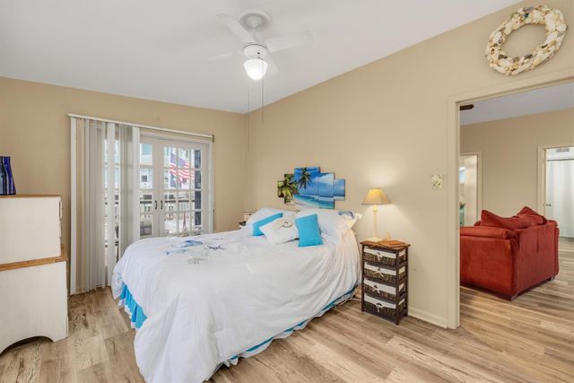16703 Curlew Road Road, Jamaica Beach, TX 77554