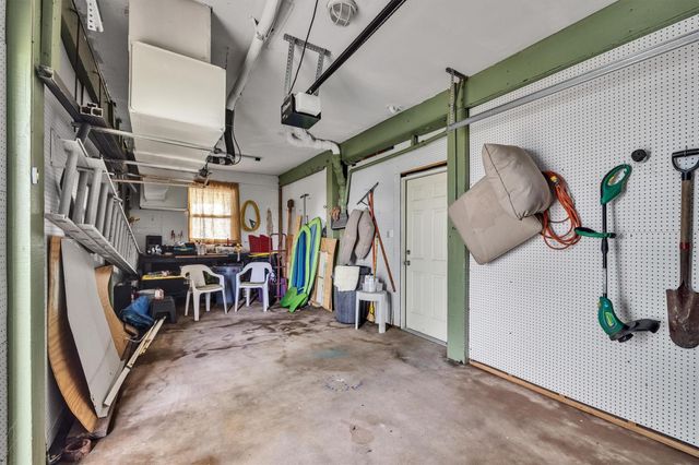 16703 Curlew Road Road, Jamaica Beach, TX 77554