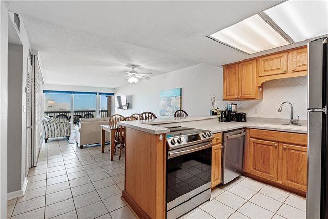 14810 Windward Dr 520, Corpus Christi, TX 78418