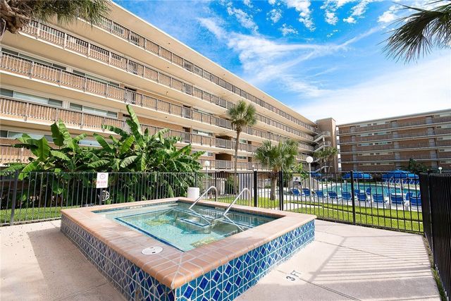 14810 Windward Dr 520, Corpus Christi, TX 78418