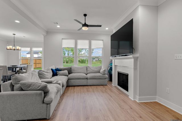 14436 Belle Maison, Gonzales, LA 70737