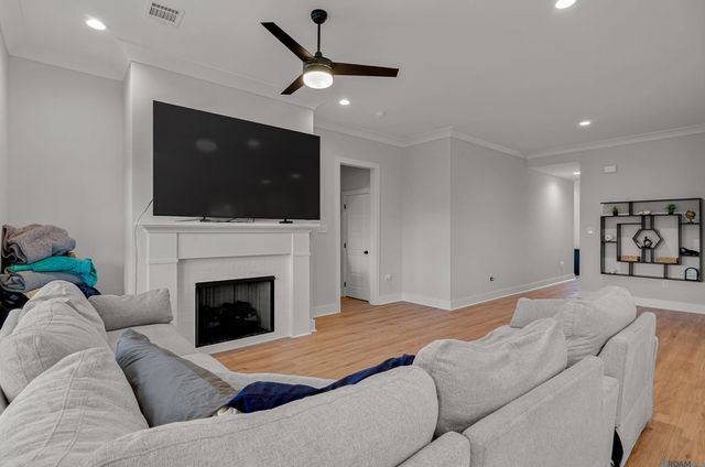 14436 Belle Maison, Gonzales, LA 70737