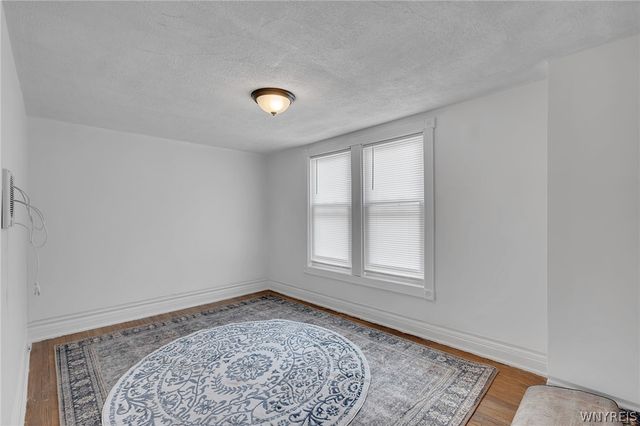 749 19th Street, Niagara Falls, NY 14301