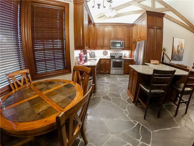 12 Live Oak Lane, Russellville, AR 72801