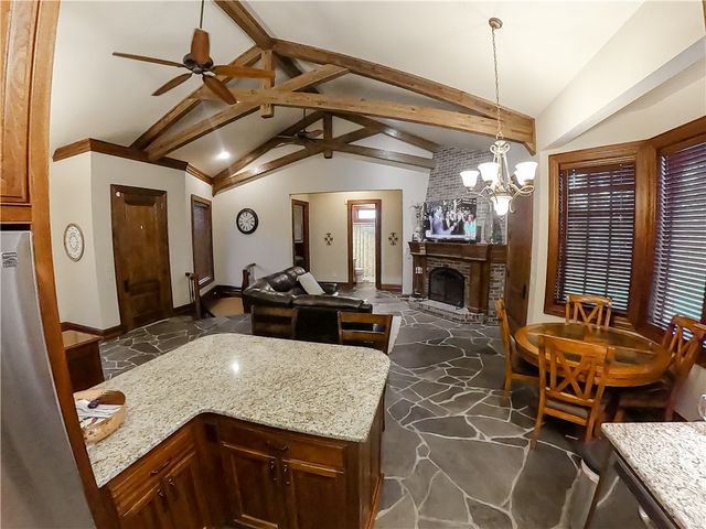 12 Live Oak Lane, Russellville, AR 72801