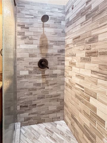 12 Live Oak Lane, Russellville, AR 72801