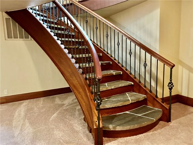 12 Live Oak Lane, Russellville, AR 72801