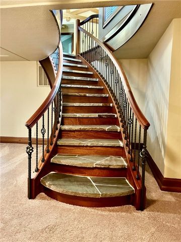 12 Live Oak Lane, Russellville, AR 72801