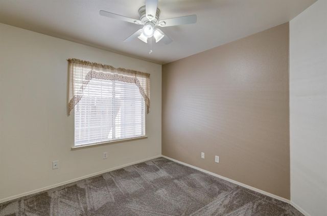 1955 Backowski Avenue, Clovis, CA 93611