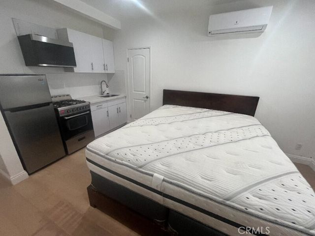 1444 15th Street 8, Santa Monica, CA 90404