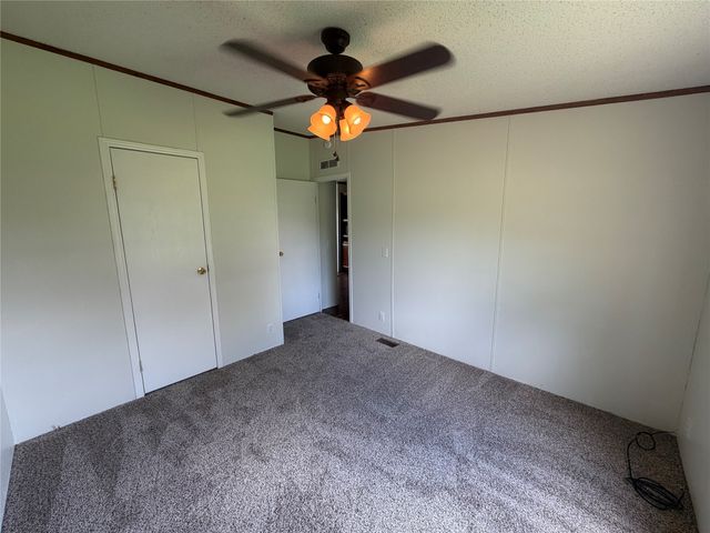 104 Hill Top Court, Springtown, TX 76082
