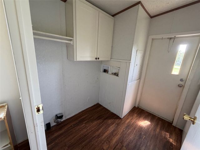 104 Hill Top Court, Springtown, TX 76082