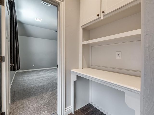 1800 NW 198th Street, Edmond, OK 73012