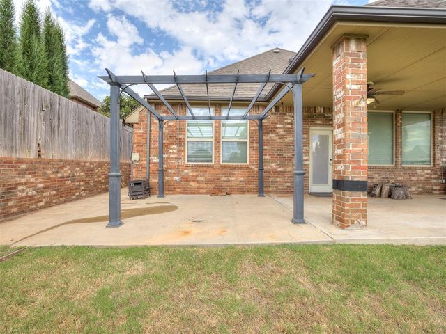 1800 NW 198th Street, Edmond, OK 73012