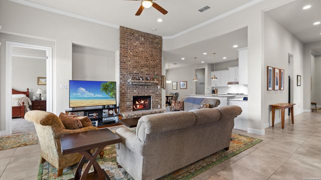 303 CANYON VIEW RUN, San Antonio, TX 78258