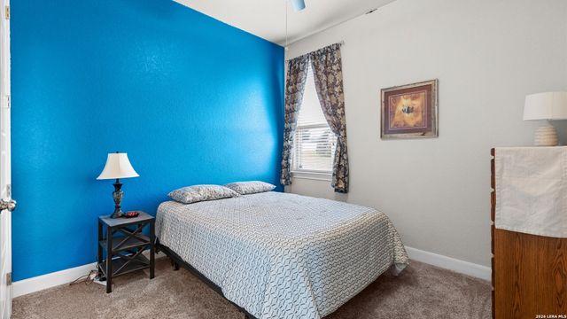 303 CANYON VIEW RUN, San Antonio, TX 78258