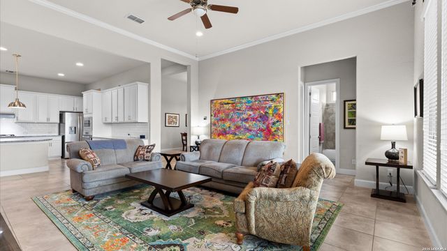 303 CANYON VIEW RUN, San Antonio, TX 78258