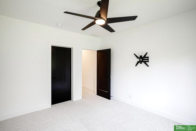 5815 N 208th Street, Elkhorn, NE 68022