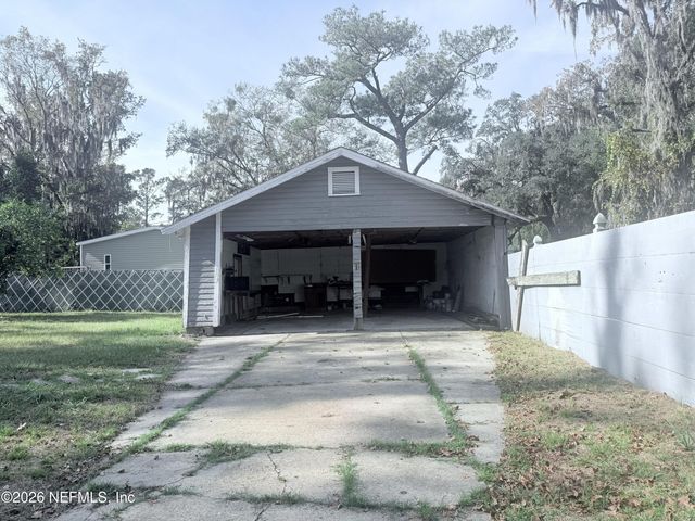 10728 OLD KINGS Road, Jacksonville, FL 32219