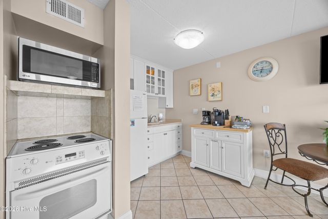 222 N Carolina Beach Avenue N Unit 407, Carolina Beach, NC 28428