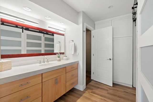1504 Valleda Lane, Encinitas, CA 92024