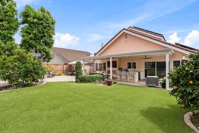 1504 Valleda Lane, Encinitas, CA 92024