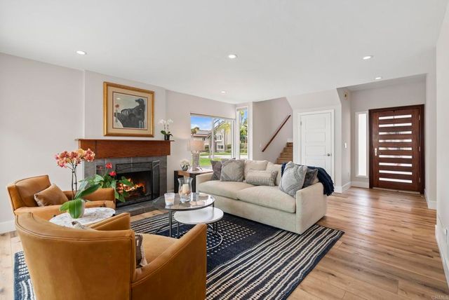 1504 Valleda Lane, Encinitas, CA 92024