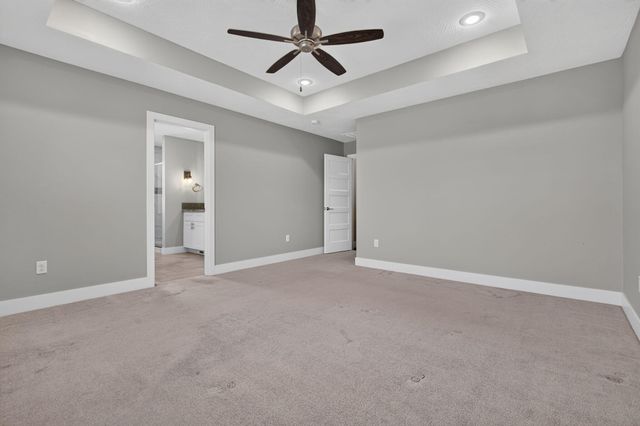 5746 E Park Place, Strafford, MO 65757