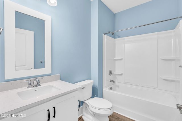9246 Crossbill Drive, Leland, NC 28451