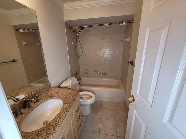 6550 TEAK COURT, Zephyrhills, FL 33542