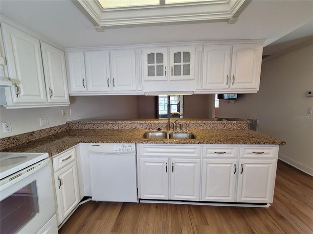 6550 TEAK COURT, Zephyrhills, FL 33542