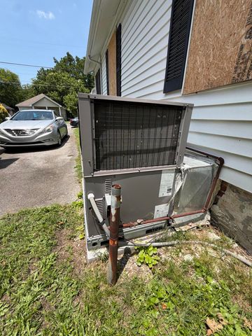 2918 N Chamberlain Avenue, Chattanooga, TN 37406