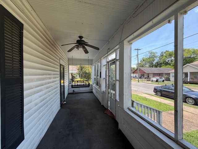 2918 N Chamberlain Avenue, Chattanooga, TN 37406