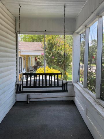 2918 N Chamberlain Avenue, Chattanooga, TN 37406